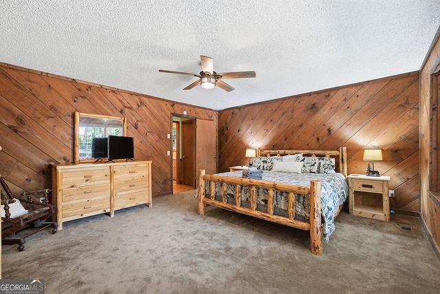 137 Ridge Crest Court, Ellijay, GA 30540