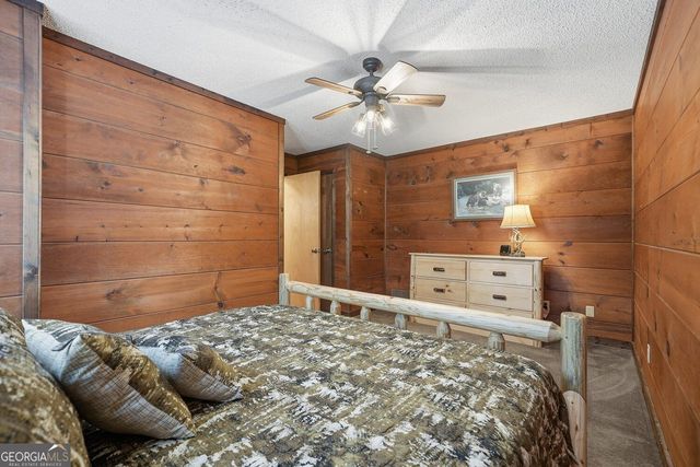 137 Ridge Crest Court, Ellijay, GA 30540