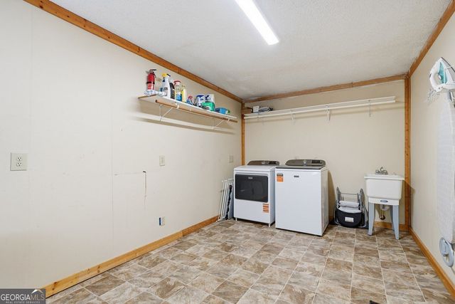 137 Ridge Crest Court, Ellijay, GA 30540