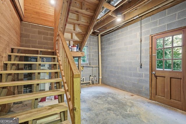137 Ridge Crest Court, Ellijay, GA 30540