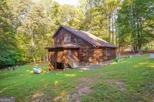 137 Ridge Crest Court, Ellijay, GA 30540