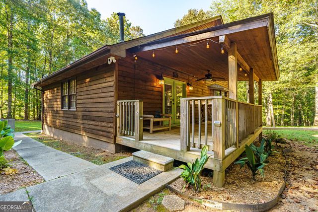 137 Ridge Crest Court, Ellijay, GA 30540