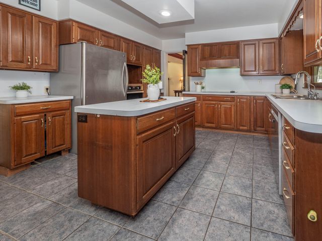 1021 Hol Hi Drive, Kalamazoo, MI 49008