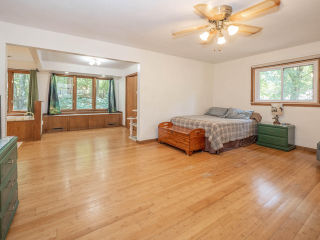 1021 Hol Hi Drive, Kalamazoo, MI 49008