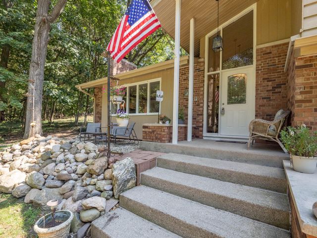1021 Hol Hi Drive, Kalamazoo, MI 49008