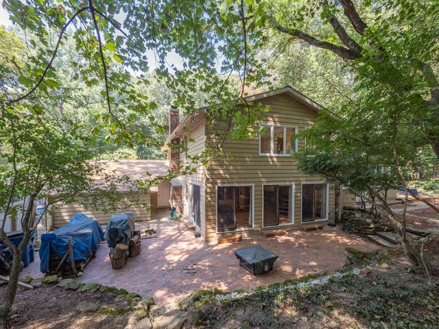 1021 Hol Hi Drive, Kalamazoo, MI 49008