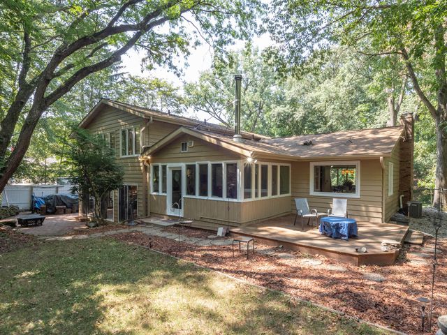 1021 Hol Hi Drive, Kalamazoo, MI 49008