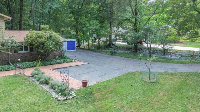 1021 Hol Hi Drive, Kalamazoo, MI 49008