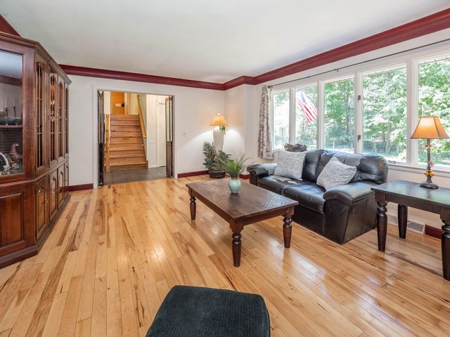 1021 Hol Hi Drive, Kalamazoo, MI 49008