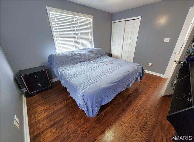 2415 WOODLAWN Avenue, Granite City, IL 62040