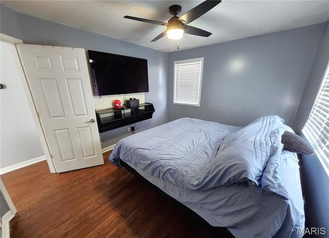 2415 WOODLAWN Avenue, Granite City, IL 62040