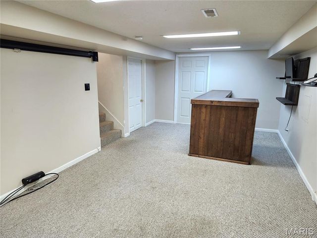 2415 WOODLAWN Avenue, Granite City, IL 62040