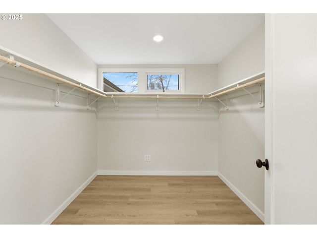 37308 HIGHWAY 58, Pleasant Hill, OR 97455