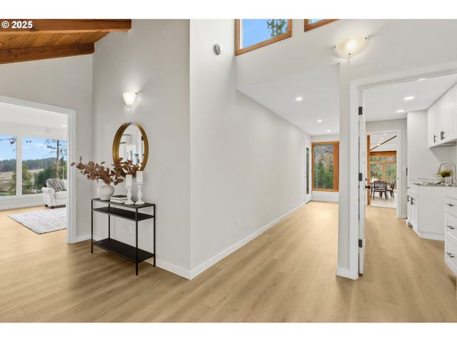 37308 HIGHWAY 58, Pleasant Hill, OR 97455