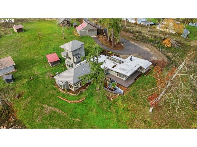 37308 HIGHWAY 58, Pleasant Hill, OR 97455