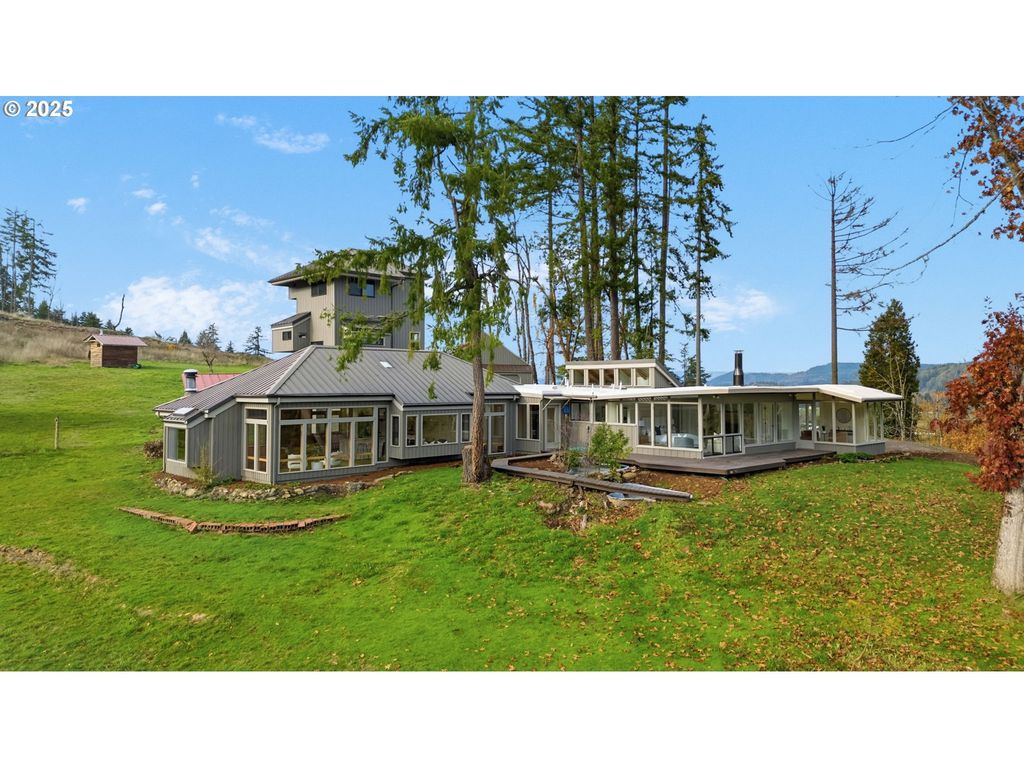 37308 HIGHWAY 58, Pleasant Hill, OR 97455