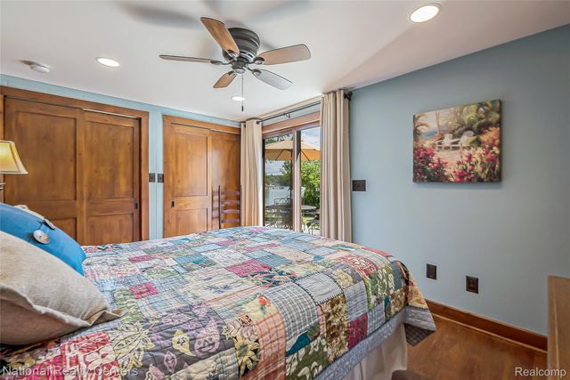 3847 Jackson Boulevard, White Lake Charter Township, MI 48383
