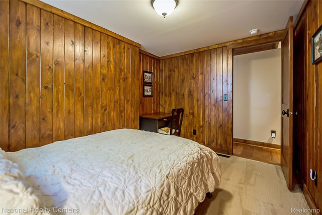 3847 Jackson Boulevard, White Lake Charter Township, MI 48383