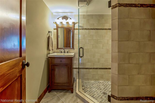 3847 Jackson Boulevard, White Lake Charter Township, MI 48383