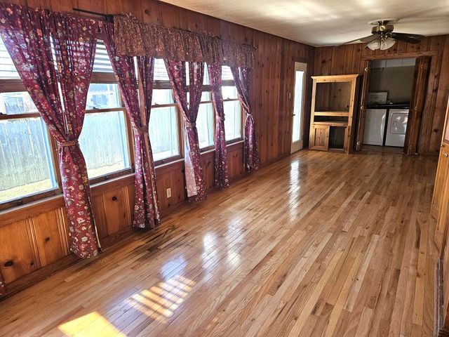 804 S Water Avenue, Sonora, TX 76950