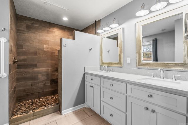 9 Burnett Circle, Greenbrier, AR 72058