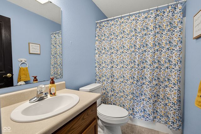 19406 Rocky Beach Drive, Noblesville, IN 46062