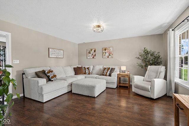 19406 Rocky Beach Drive, Noblesville, IN 46062
