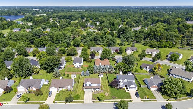 19406 Rocky Beach Drive, Noblesville, IN 46062