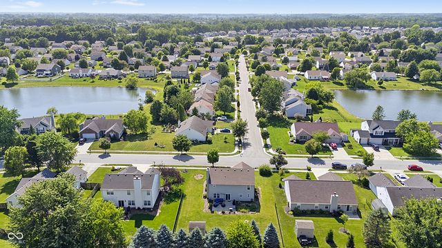 19406 Rocky Beach Drive, Noblesville, IN 46062