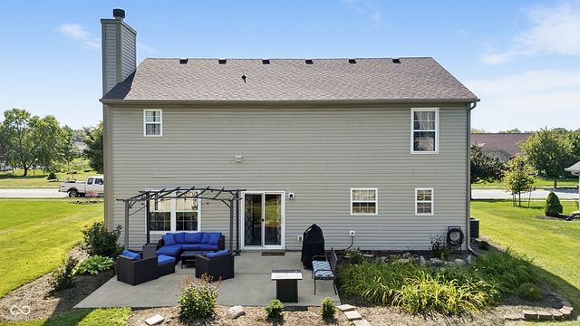 19406 Rocky Beach Drive, Noblesville, IN 46062