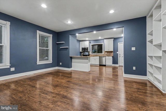 424 BELLEVUE AVE, Penndel, PA 19047