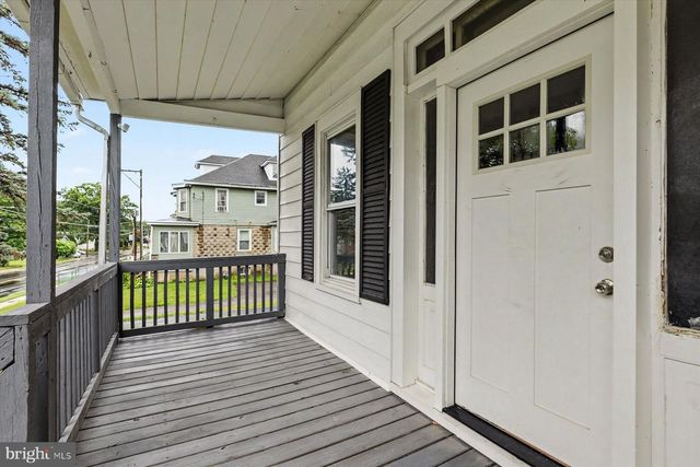 424 BELLEVUE AVE, Penndel, PA 19047