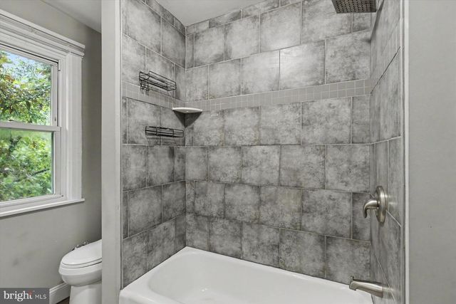 424 BELLEVUE AVE, Penndel, PA 19047