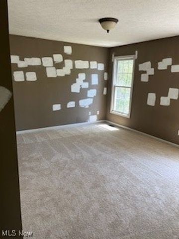 17735 Olive Avenue, Lake Milton, OH 44429