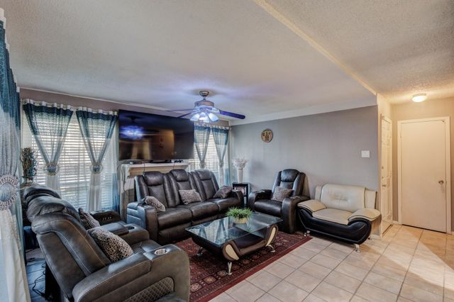 4612 Place One Drive, Garland, TX 75042