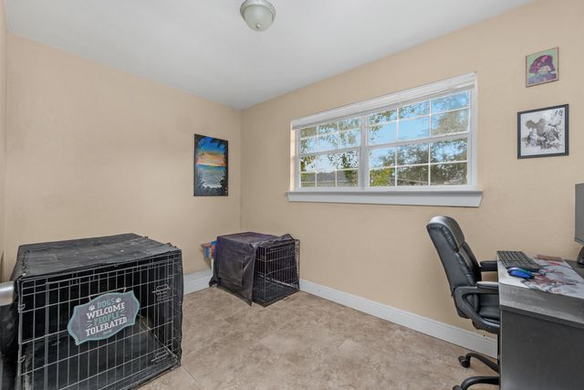 219 NE California Drive, Fort Walton Beach, FL 32548