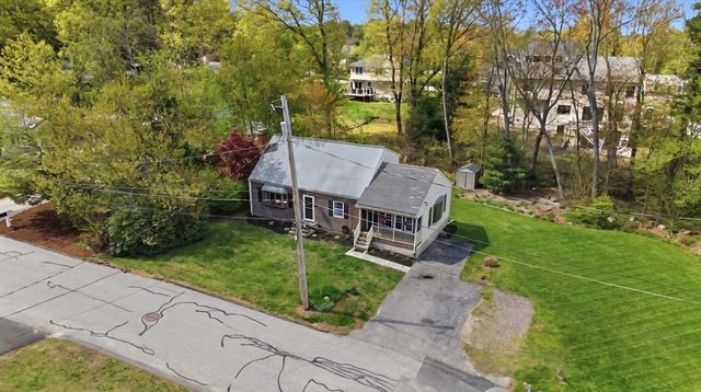 3 Juniper St, Burlington, MA 01803