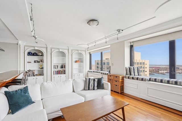 65 East India Row PHE, Boston, MA 02110