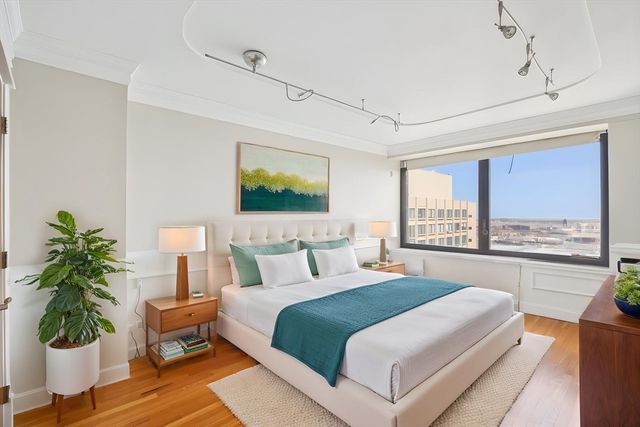 65 East India Row PHE, Boston, MA 02110