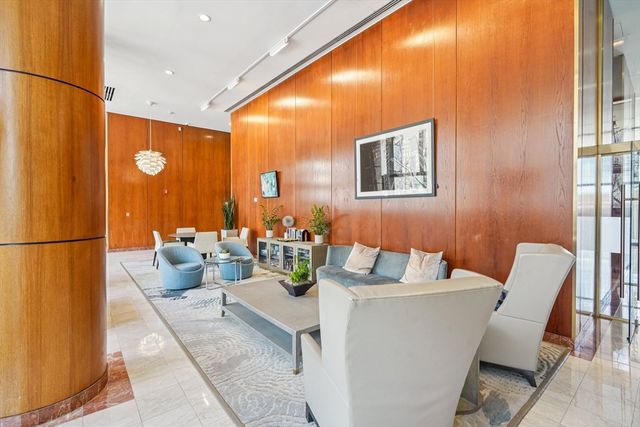 65 East India Row PHE, Boston, MA 02110