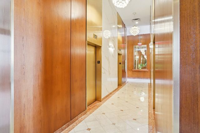 65 East India Row PHE, Boston, MA 02110