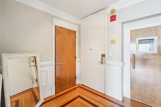 65 East India Row PHE, Boston, MA 02110