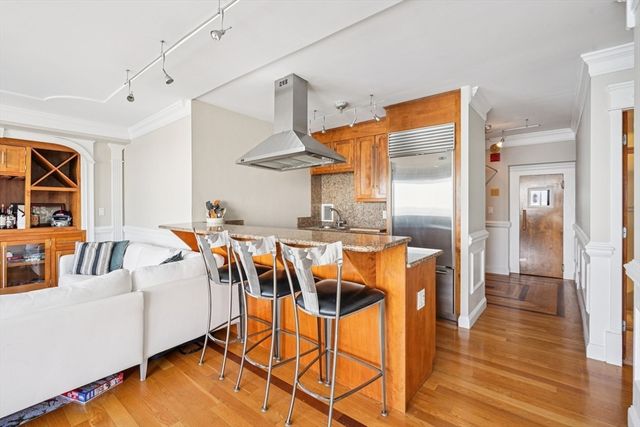 65 East India Row PHE, Boston, MA 02110