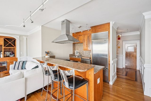 65 East India Row PHE, Boston, MA 02110