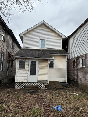 311 E Reynolds St, New Castle, PA 16101