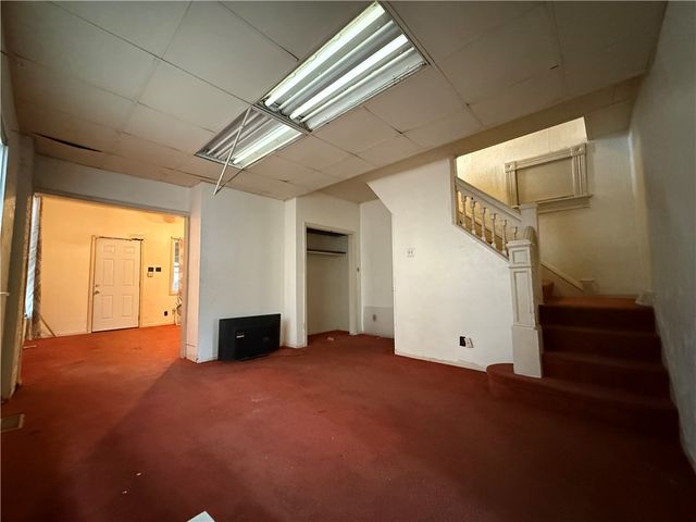 311 E Reynolds St, New Castle, PA 16101