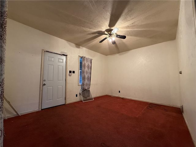 311 E Reynolds St, New Castle, PA 16101