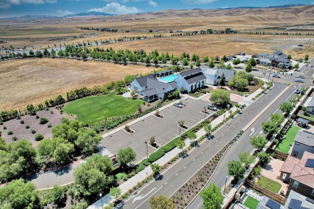 1931 Everest Pl, Tracy, CA 95377