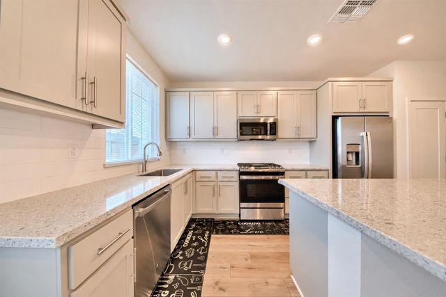 1931 Everest Pl, Tracy, CA 95377