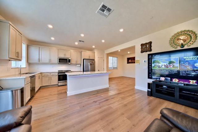 1931 Everest Pl, Tracy, CA 95377